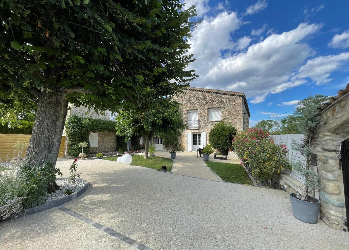Apartamento Petite'Escale Charmes-sur-Rhone Exterior foto